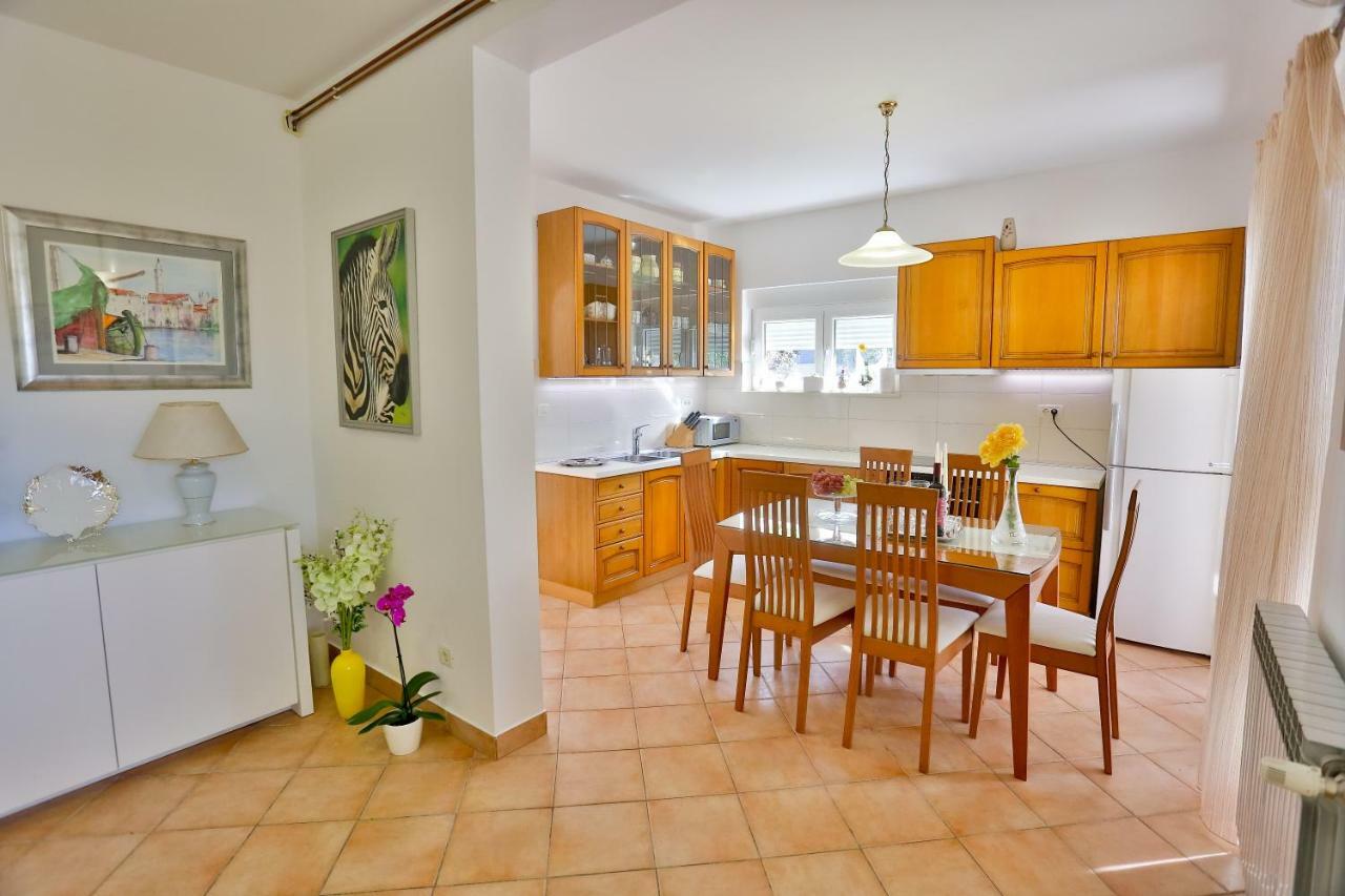 Apartman Stipic 1 Baška Voda المظهر الخارجي الصورة
